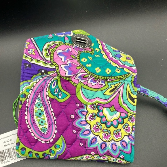 Vera Bradley Vintage Quilted Wristlet - Picture 9 of 12